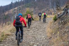 Na żółtym szlaku z Rycerki Górnej na Wielką Raczę