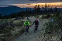 Podjazd żółtym szlakiem do Bacówki PTTK na Krawcowym Wierchu