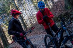 Początek podjazdu z Koszarawy Bystra na Kalików Groń