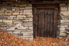 Kamienne szałasy w okolicy Przykrzycy