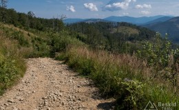 Żółty szlak z Rycerki Górnej na Wielką Raczę