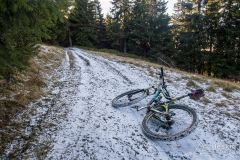 Na czerwonym szlaku pomiędzy Halą Miziową a granicą PL/SK